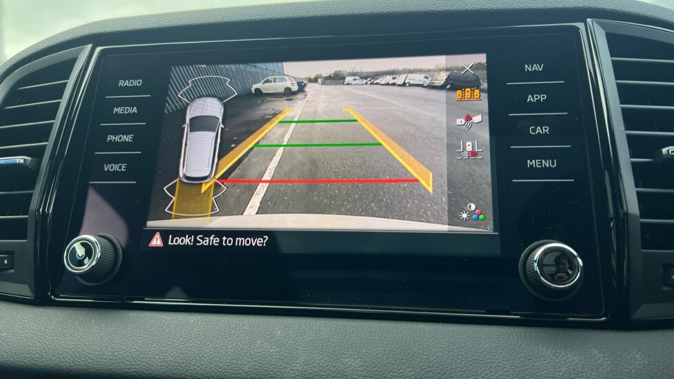 Used Skoda Karoq 2025 for sale - 76874981: Photo 70