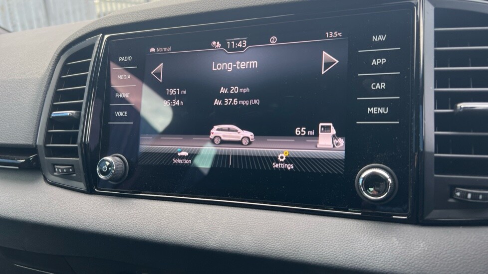 Used Skoda Karoq 2025 for sale - 76874981: Photo 84