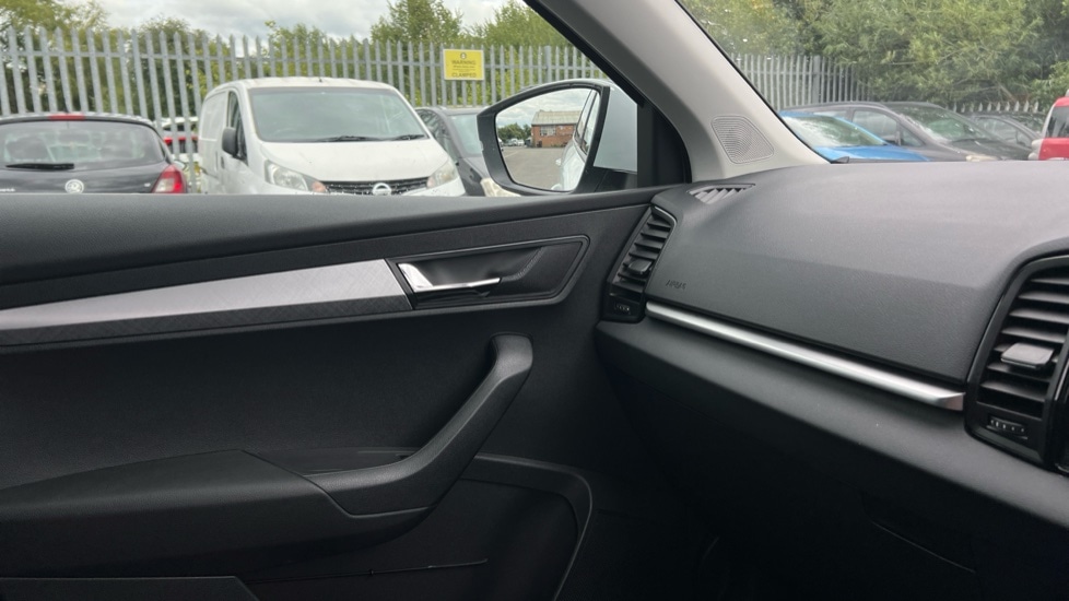 Used Skoda Karoq 2024 for sale - 76869267: Photo 30