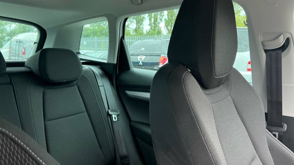 Used Skoda Karoq 2024 for sale - 76869267: Photo 31