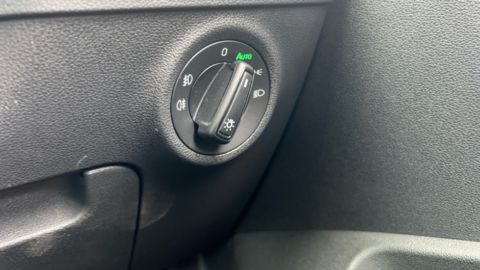 Used Skoda Karoq 2024 for sale - 76869267: Photo 45