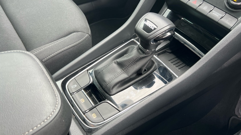 Used Skoda Karoq 2024 for sale - 76869267: Photo 47