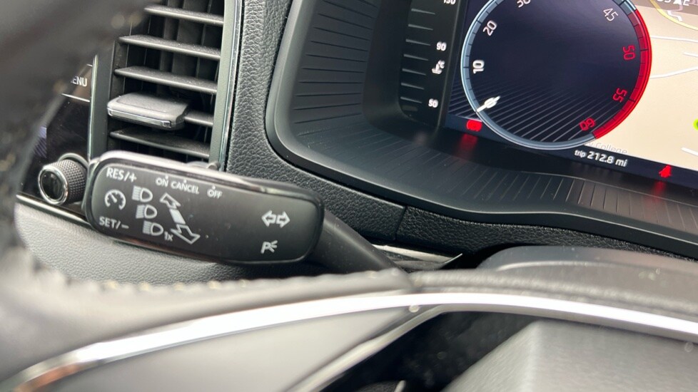 Used Skoda Karoq 2022 for sale - 76475154: Photo 38