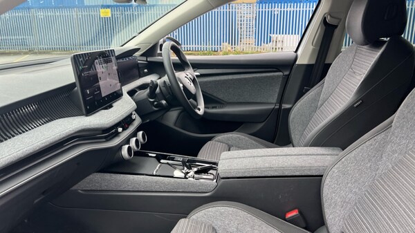 Used Skoda Superb 2024 for sale - 75471848: Photo 28