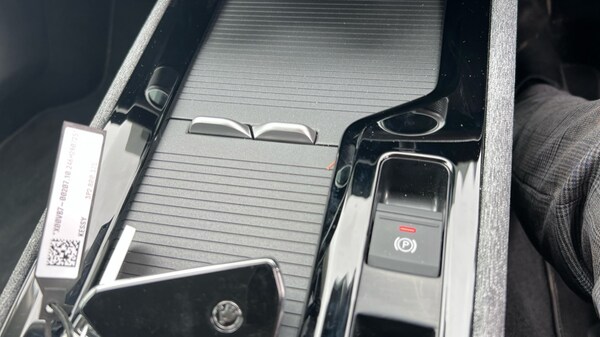 Used Skoda Superb 2024 for sale - 75471848: Photo 33