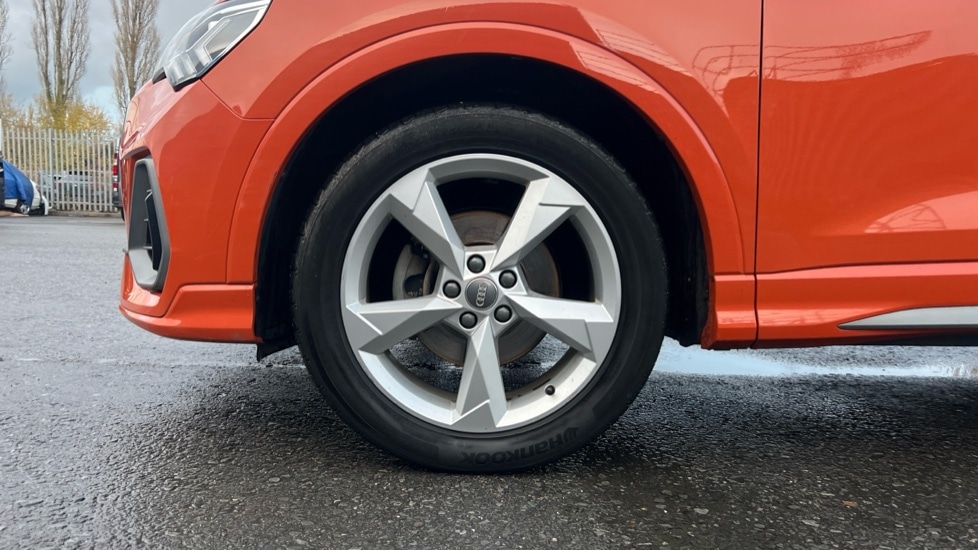 Used Audi Q3 2019 for sale - 76874993: Photo 17