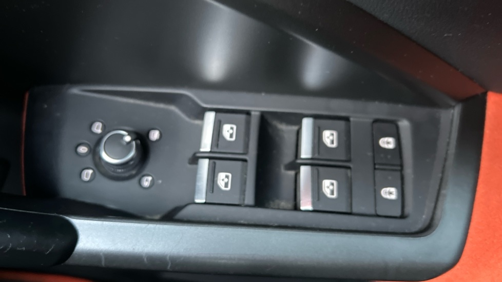 Used Audi Q3 2019 for sale - 76874993: Photo 56