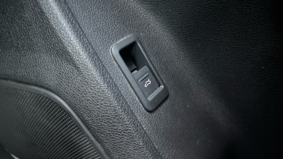 Used Audi Q3 2019 for sale - 76874993: Photo 57