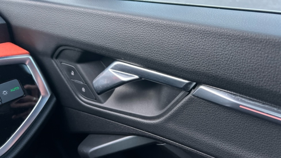 Used Audi Q3 2019 for sale - 76874993: Photo 58