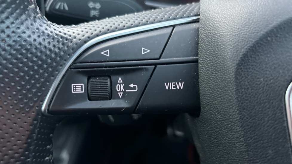 Used Audi Q3 2019 for sale - 76874993: Photo 64