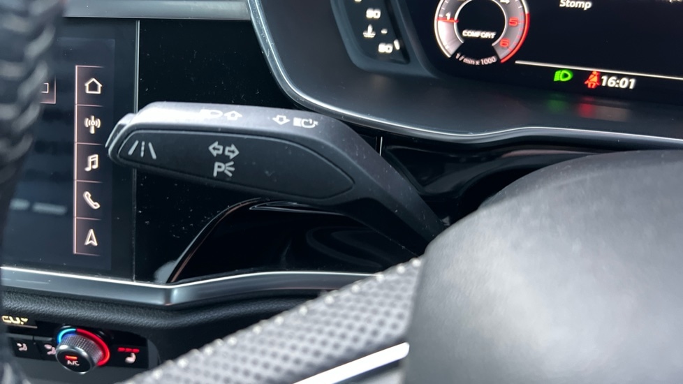 Used Audi Q3 2019 for sale - 76874993: Photo 65