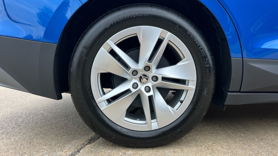 Used Skoda Enyaq 2025 for sale - 76868355: Photo 18