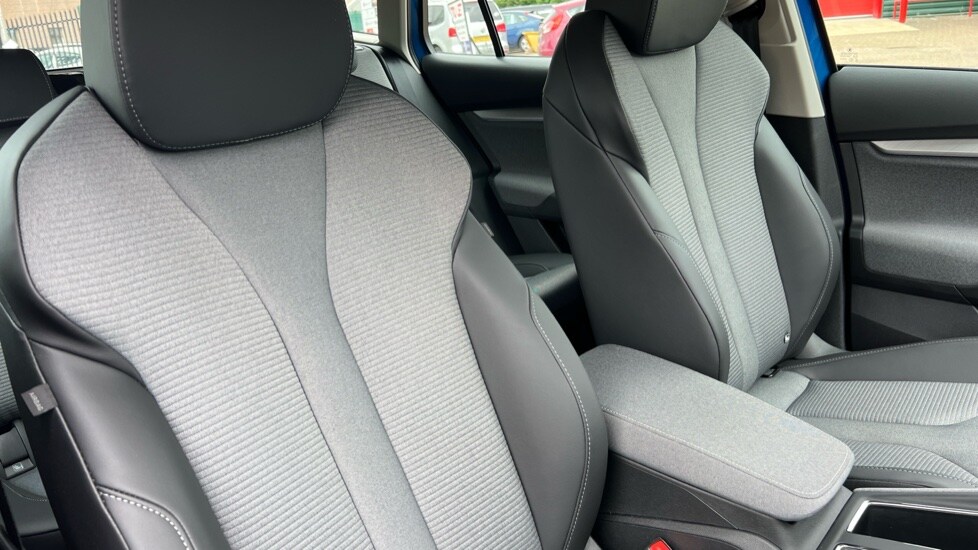 Used Skoda Enyaq 2025 for sale - 76868355: Photo 38