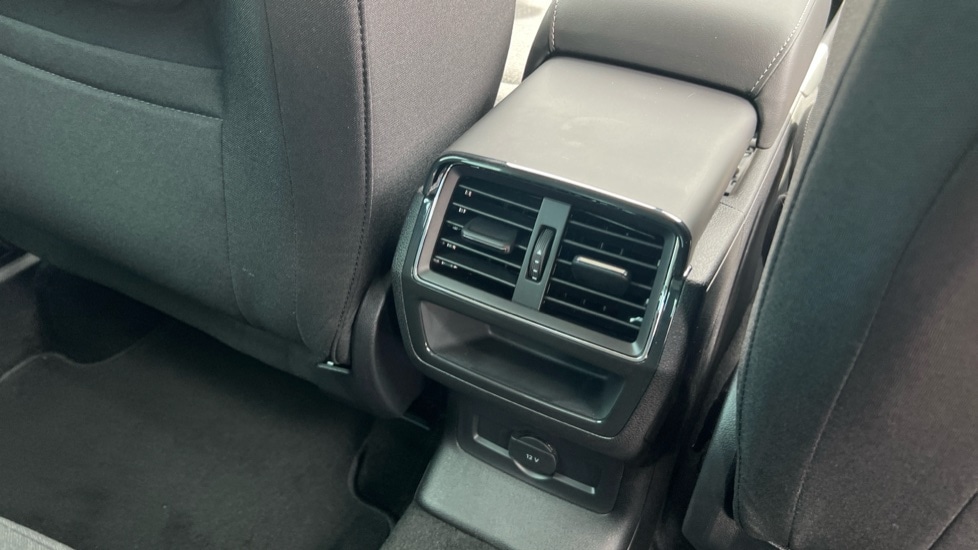 Used Skoda Karoq 2025 for sale - 76015272: Photo 48