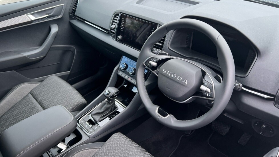 Used Skoda Karoq 2025 for sale - 76015272: Photo 6