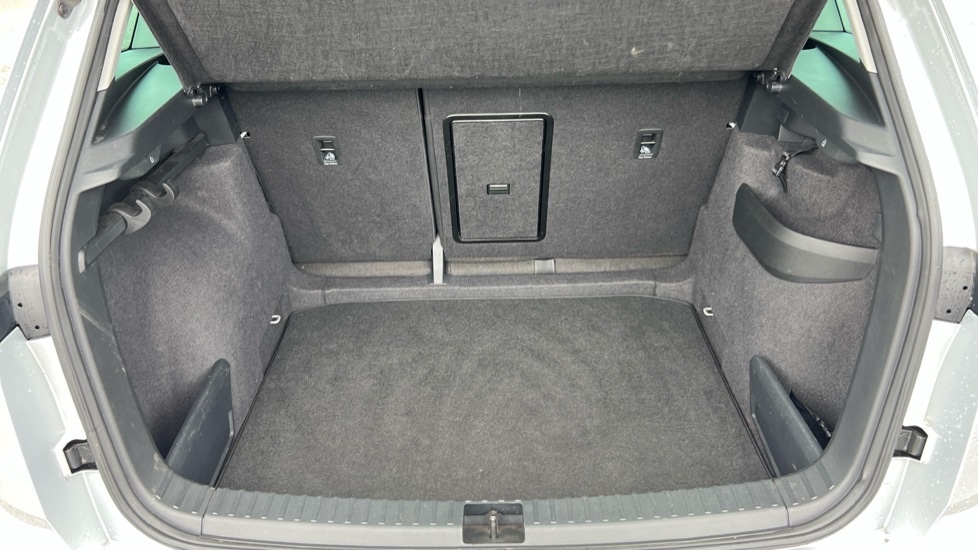 Used Skoda Karoq 2023 for sale - 76229312: Photo 16