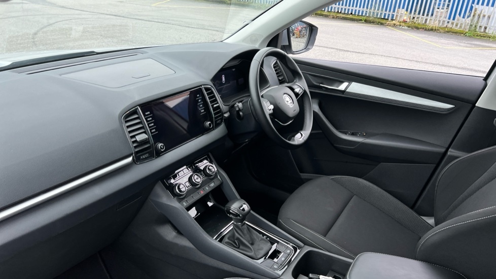 Used Skoda Karoq 2023 for sale - 76229312: Photo 2