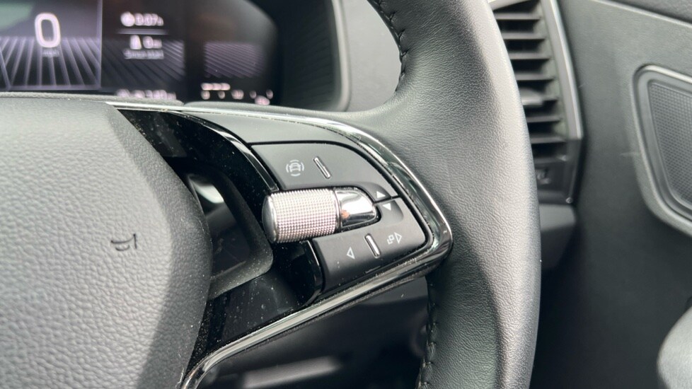 Used Skoda Karoq 2023 for sale - 76229312: Photo 31