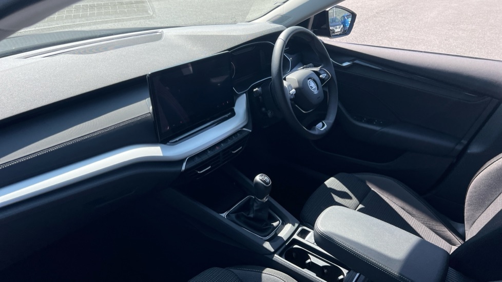 Used Skoda Octavia 2024 for sale - 76868272: Photo 2