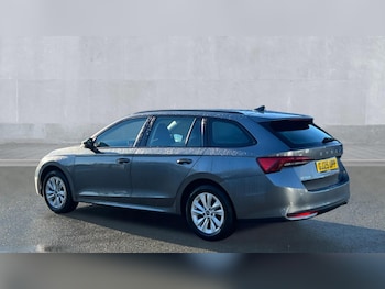 Used Skoda Octavia 2025 for sale - 76954269: Photo