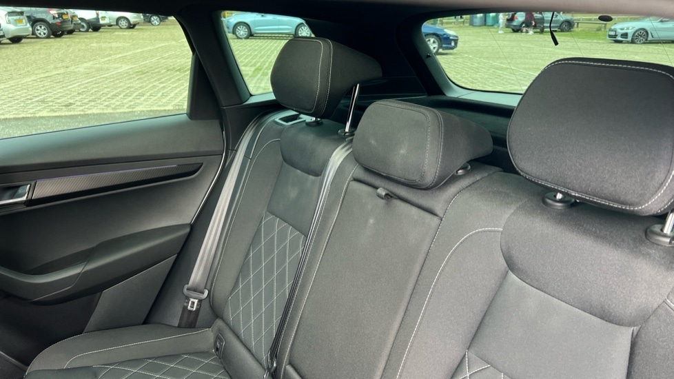 Used Skoda Karoq 2022 for sale - 76869207: Photo 9