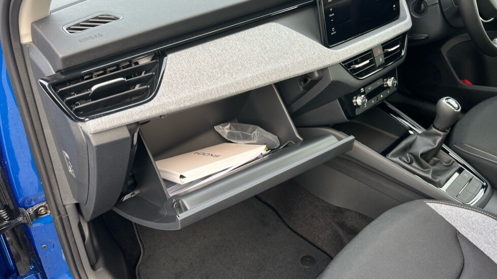 Used Skoda Kamiq 2025 for sale - 76871327: Photo 32