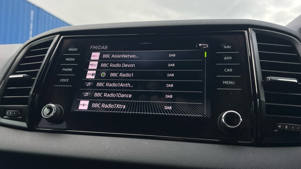 Used Skoda Karoq 2023 for sale - 76544464: Photo 61