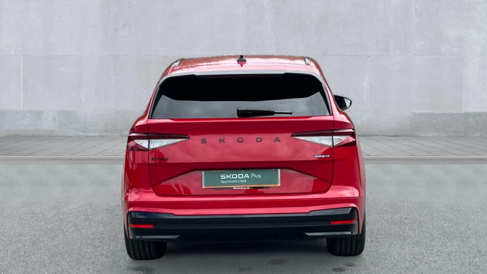 Used Skoda Enyaq 2025 for sale - 76868837: Photo 11
