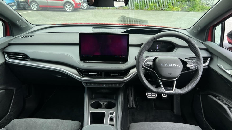 Used Skoda Enyaq 2025 for sale - 76868837: Photo 12