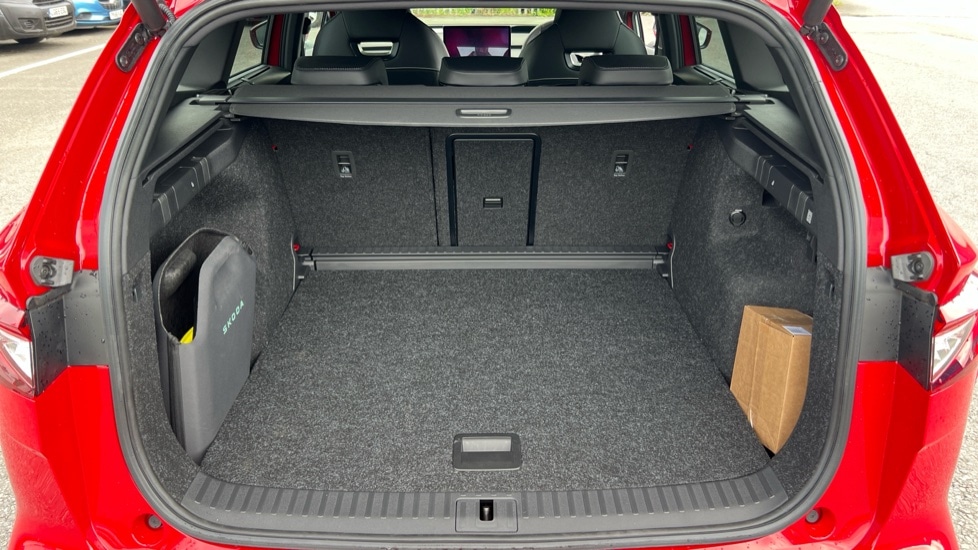 Used Skoda Enyaq 2025 for sale - 76868837: Photo 16