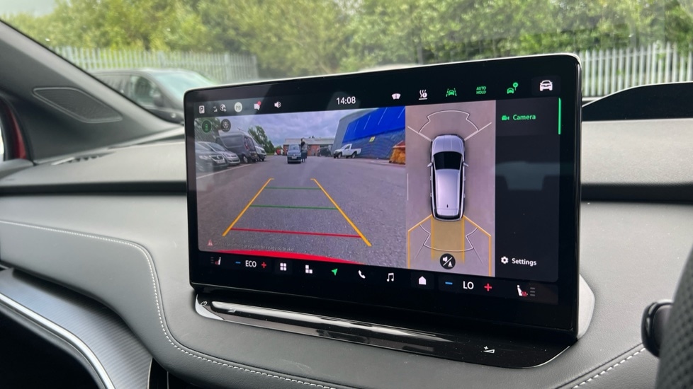 Used Skoda Enyaq 2025 for sale - 76868837: Photo 22