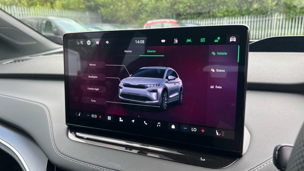 Used Skoda Enyaq 2025 for sale - 76868837: Photo 23