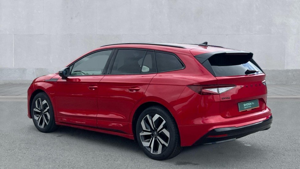 Used Skoda Enyaq 2025 for sale - 76868837: Photo 3