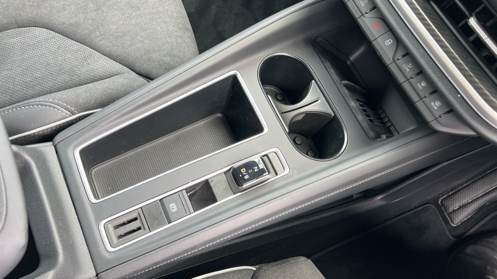 Used Skoda Enyaq 2025 for sale - 76868837: Photo 36