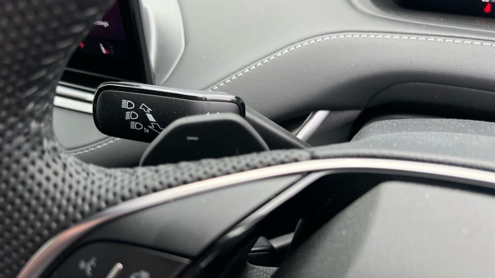 Used Skoda Enyaq 2025 for sale - 76868837: Photo 39