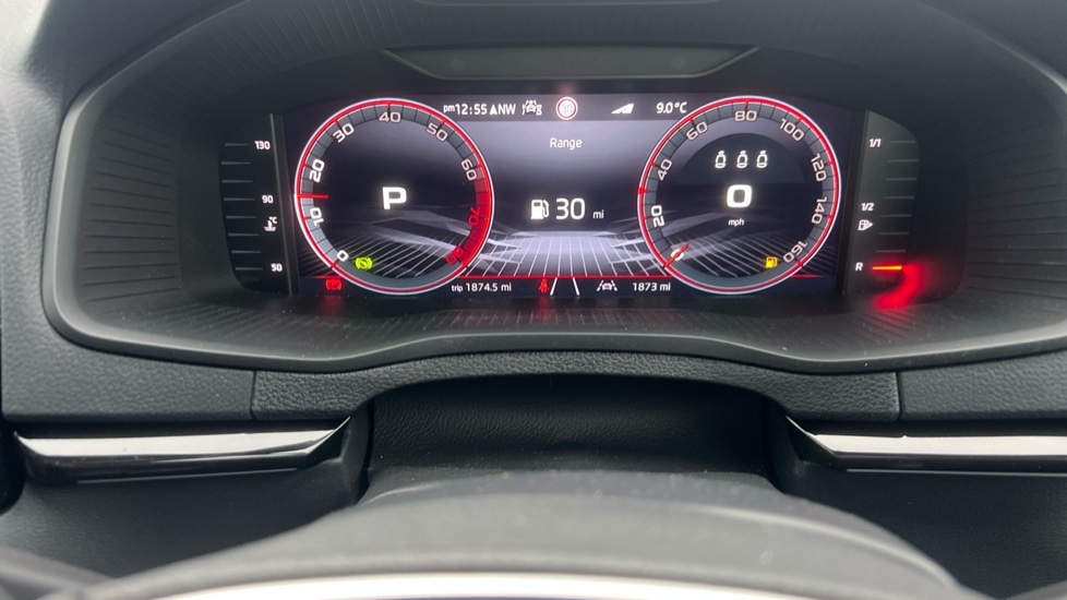 Used Skoda Karoq 2025 for sale - 76871324: Photo 14