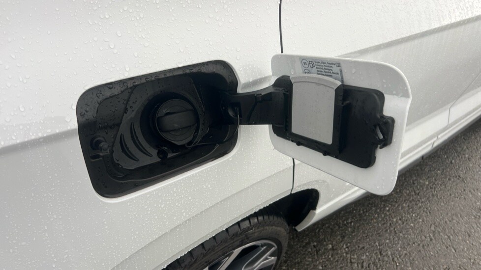 Used Skoda Karoq 2025 for sale - 76871324: Photo 24