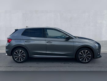 Used Skoda Fabia 2022 for sale - 76404764: Photo