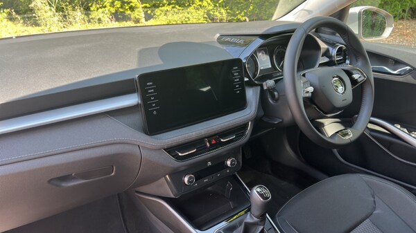 Used Skoda Fabia 2022 for sale - 76255050: Photo 2