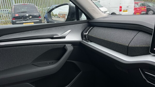 Used Skoda Kodiaq 2025 for sale - 75472047: Photo 30