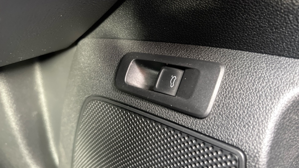 Used Skoda Karoq 2023 for sale - 76731521: Photo 40