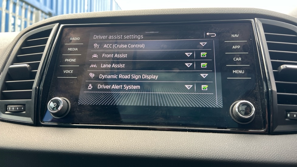 Used Skoda Karoq 2023 for sale - 76731521: Photo 66