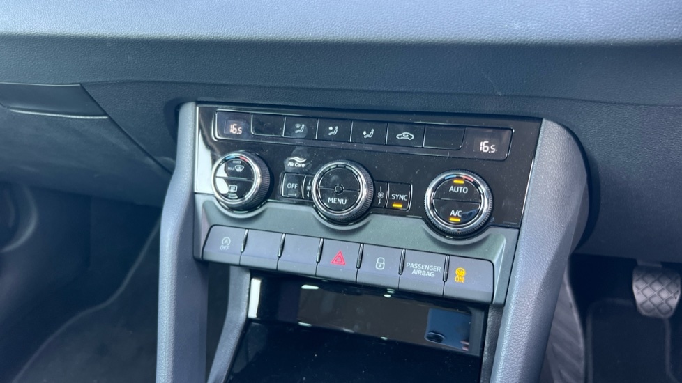 Vehicle 33