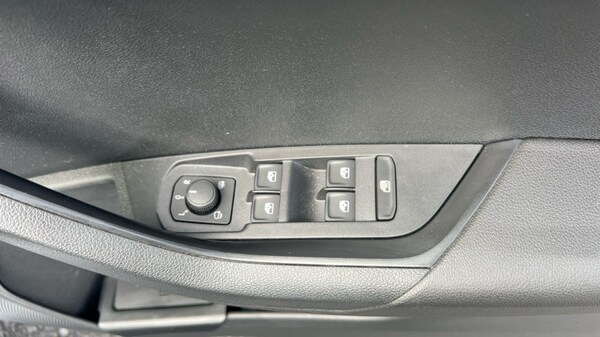 Used Skoda Karoq 2022 for sale - 76112408: Photo 50