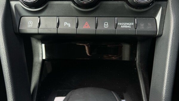 Used Skoda Karoq 2022 for sale - 76112408: Photo 62