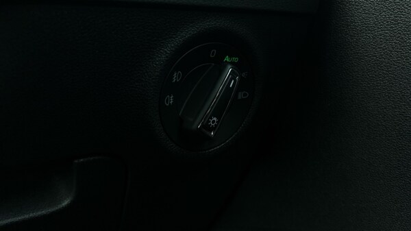 Used Skoda Karoq 2022 for sale - 76112408: Photo 69