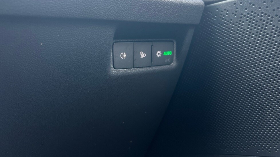 Used Skoda Enyaq 2025 for sale - 76544446: Photo 49