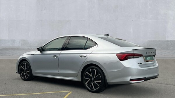 Used Skoda Octavia 2025 for sale - 76021988: Photo 3