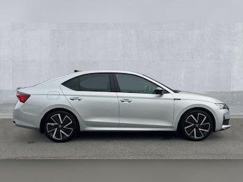 Used Skoda Octavia 2025 for sale - 76021988: Photo 4