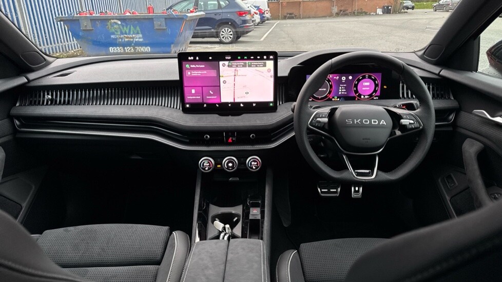 Used Skoda Superb 2025 for sale - 76191147: Photo 12